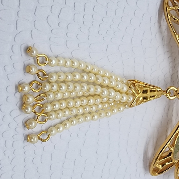 Avon Dragon Fly Gold & Faux Pearl Brooch Pendant - Picture 7 of 17